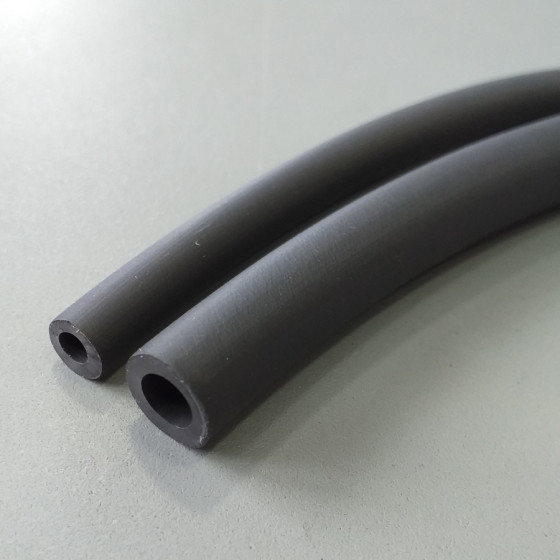 Fkm (Viton) tube in rubber...