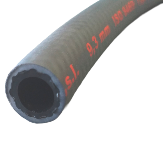 Tubo gasolina gris...